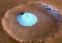 Gigantikus aszteroida-kráter a Marson